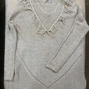 JustFab Cream V-Neck Women's Knit Sweater